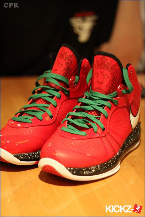 Nike Lebron 8 V2 Christmas Kickzlab 17