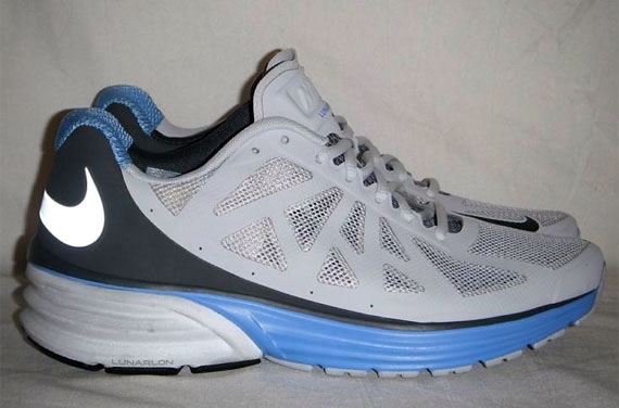 Nike Lunar Haze+ – Pure Platinum – Vibrant Blue – Anthracite ...