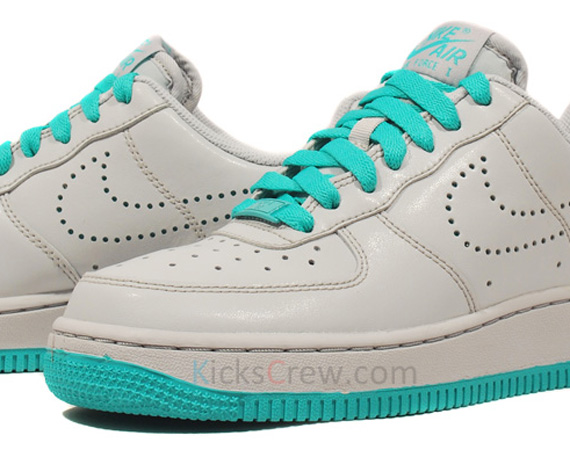 Nike Wmns Air Force 1 Low Neutral Grey Retro Perf Swoosh 07