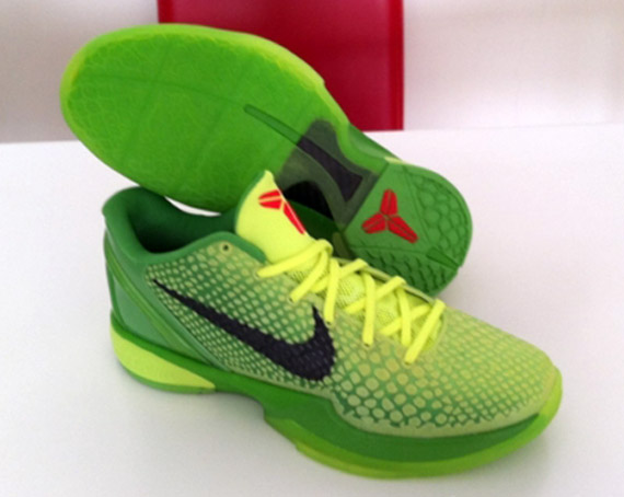 Nike Zoom Kobe 6 ‘Christmas’ – New Images
