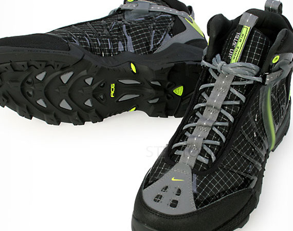 Nike runs Zoom Tallac Lite – Black – Hot Lime – Cool Grey