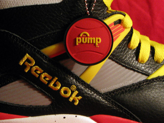 Packer Shoes X Reebok Nique Pump Omni Zone Teaser 02