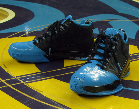 Jordan CP3.IV – Officially Unveiled