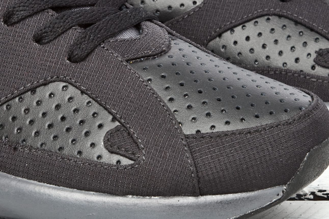 NIKE-AIR-180-BLACK-ALARMING-BLUE-GREY-4-1 Nike Air 180 Black Alarming Blue Grey 4 1