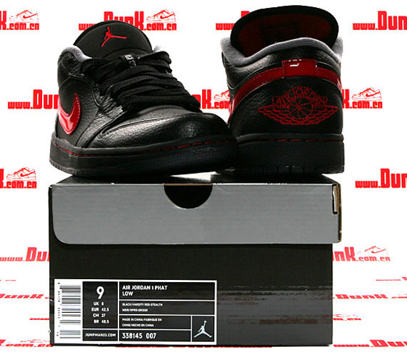 Air Jordan 1 Phat Low Black Varsity Red Stealth Dunk 04
