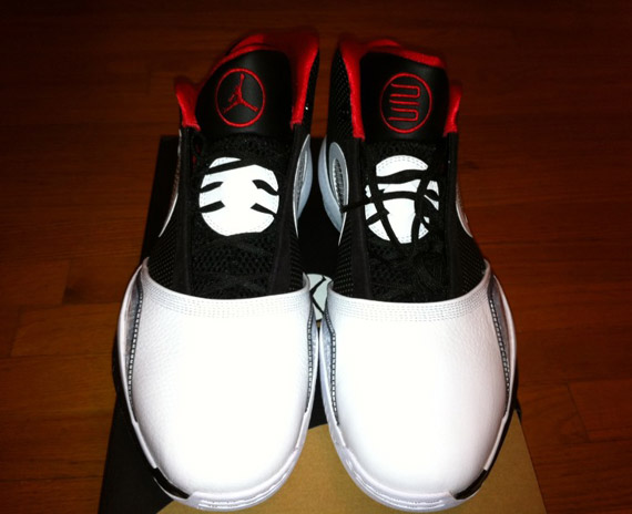 Air Jordan 2010 Dwyane Wade Pe Hoh New Images 3