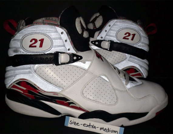 Air Jordan VIII (8) - Bobby Simmons Bucks Home PE - SneakerNews.com