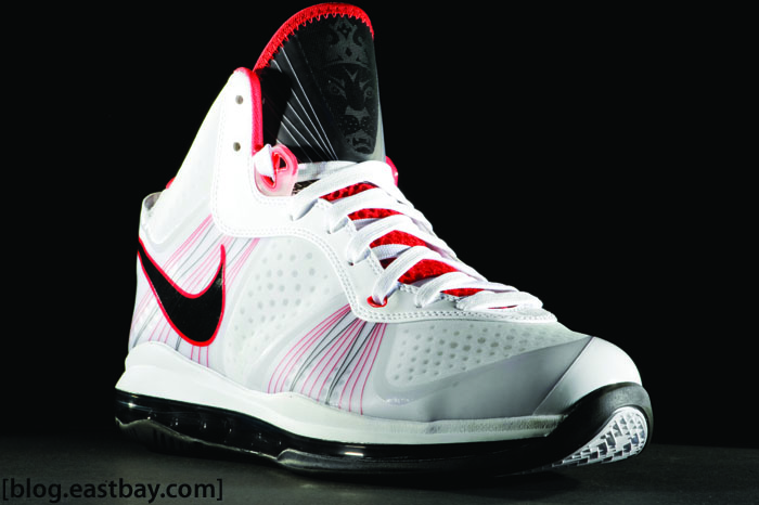 Nike Air Max Lebron 8 V2 3