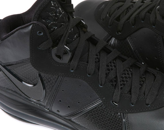 All black lebron store 8