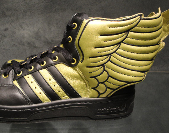 Jeremy Scott x adidas Originals JS Wings 2.0 – Black – Gold