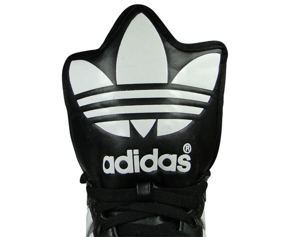 Adidas Originals M Attitude Big Logo Black White 04