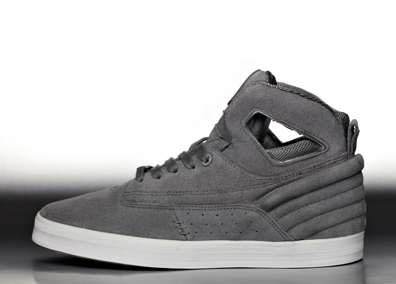 chiv-hamachi-gray-01 Chiv Hamachi Gray 01