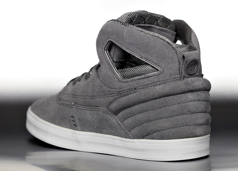 chiv-hamachi-gray-03 Chiv Hamachi Gray 03