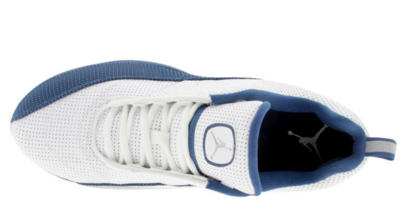 Jordan Cmft Max Air 12 Ltr White Metallic Silver French Blue Available Early 4