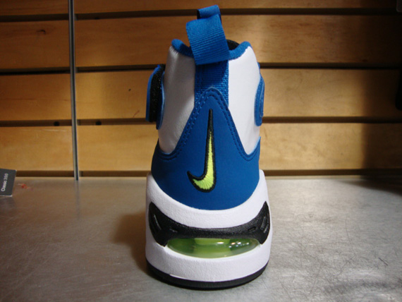Nike Air Griffey Max 1 Gs Blue Volt Available 03
