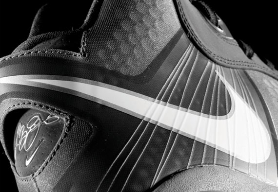 Nike LeBron 8 V2 - Cool Grey | Detailed Images