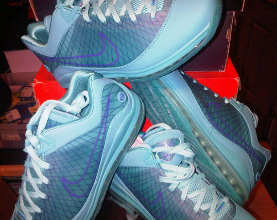 Nike Air Max Lebron Vii Summit Lake Hornets New Images 01