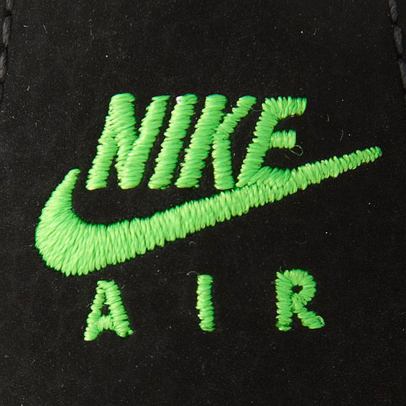 Nike Air Waffle Black White Electric Green 05