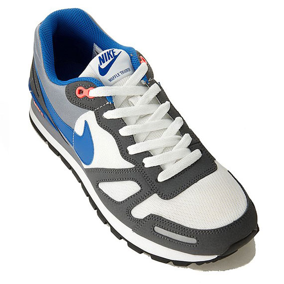 Nike Air Waffle Grey White Blue Orange 01