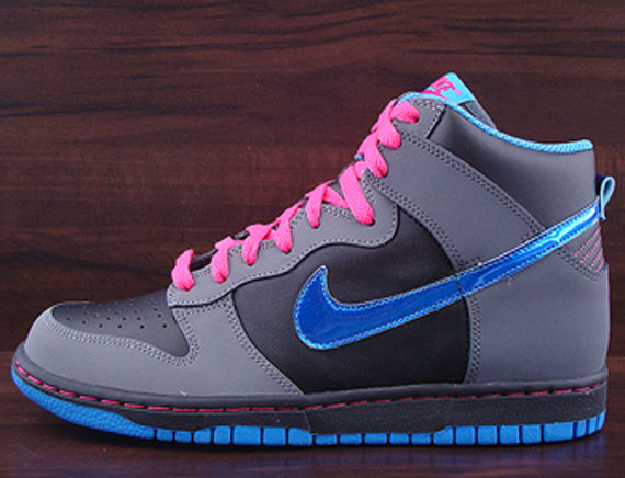 Nike Dunk High Gs Black Vibrant Blue Cool Grey Spark 01