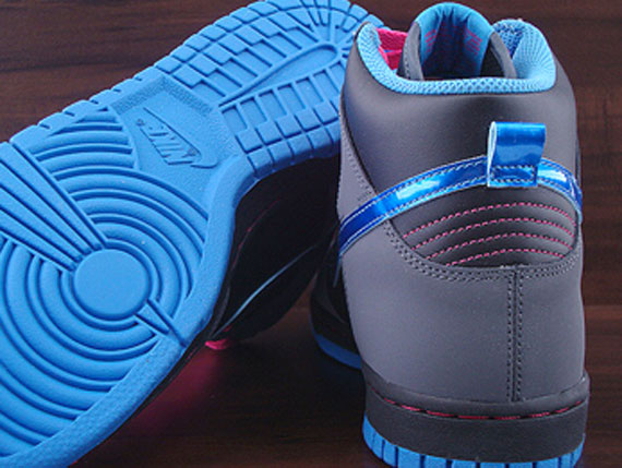 Nike Dunk High Gs Black Vibrant Blue Cool Grey Spark 02