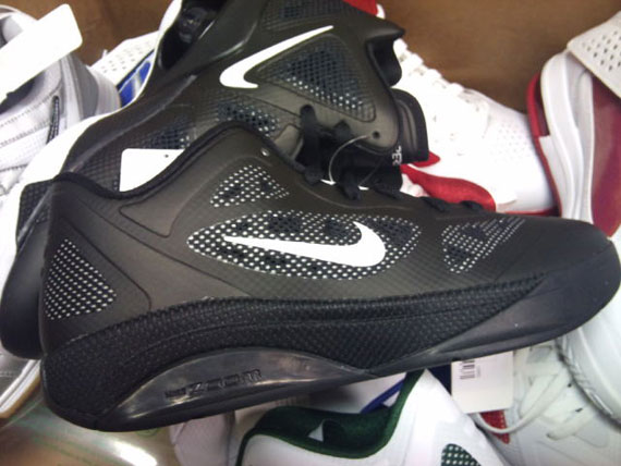 2011 nike basketball shoes