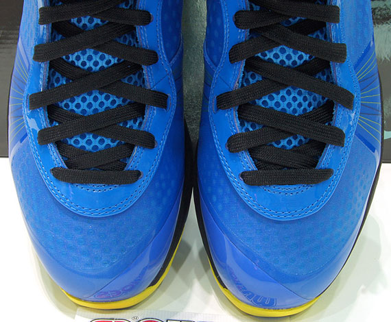 Nike Lebron 8 Entourage Available Early On Ebay 04