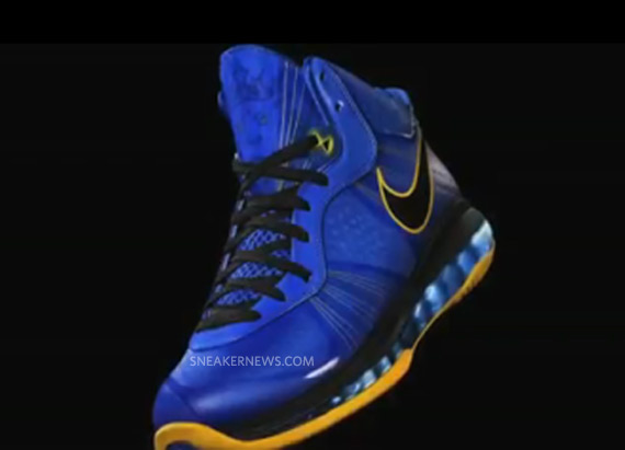 Nike Lebron 8 V2 Entourage New Images 2