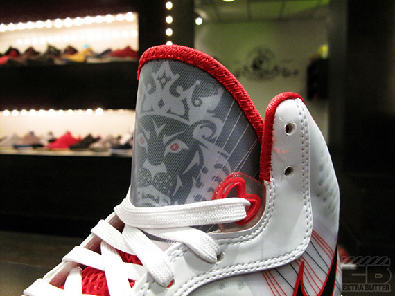 Nike Lebron 8 V2 White Sport Red Black Release Reminder 01