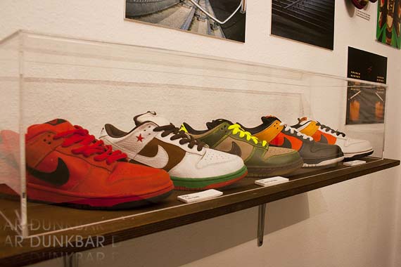 Nike Sb Dunk Exhibit Bright 05