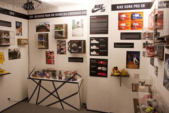 Nike Sb Dunk Exhibit Bright 23