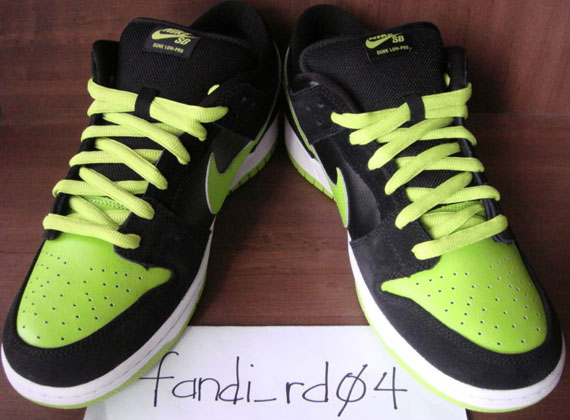 Nike Sb Dunk Low Neon Jpack Available On Ebay 01