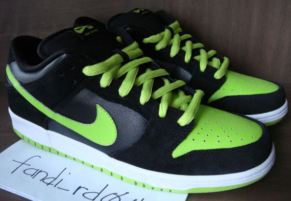Nike Sb Dunk Low Neon Jpack Available On Ebay 05