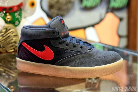 nike sb jan2011 welegendary 01