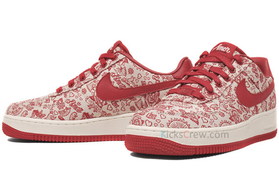 Nike Wmns Air Force 1 Low Valentines Day Amor 07