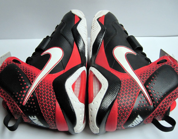 Nike Air Zoom Barcelona 'POP' - Black - White - Sport Red | Unreleased Sample