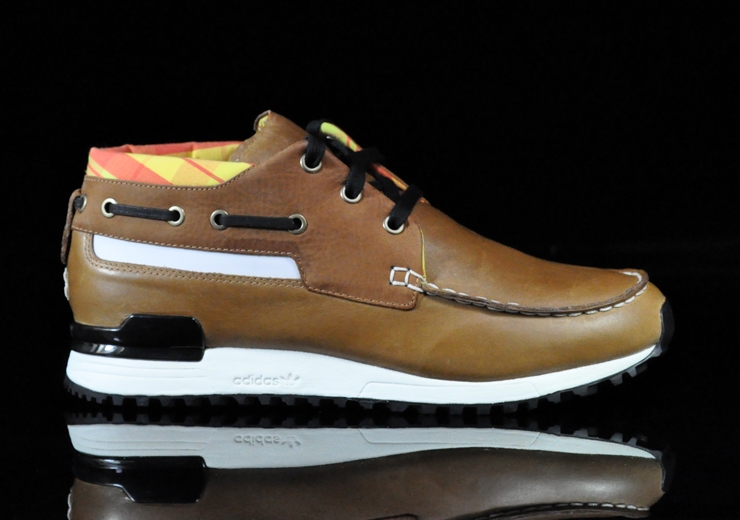 Adidas Originals Zx700 Boat Brown Plaid 1