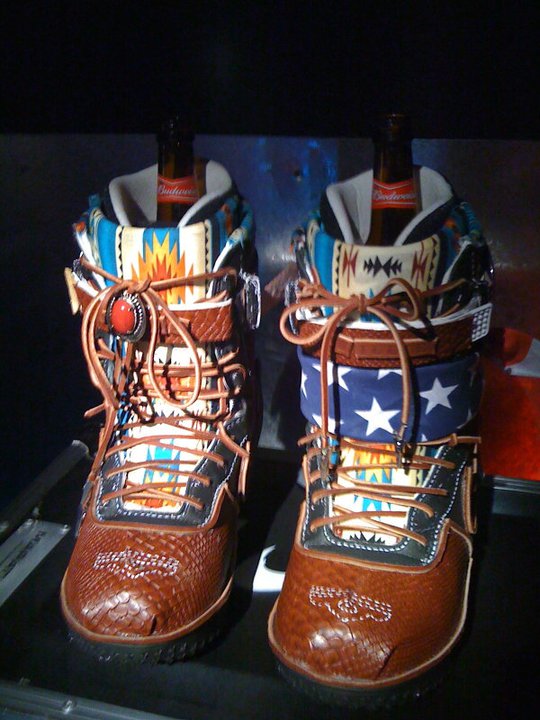 Jeff Proctor Katie Fagan Nike Snowboarding Boot Shoe Shine