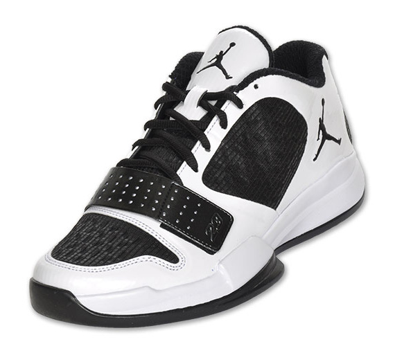 Jordan Bct Low Black White 01