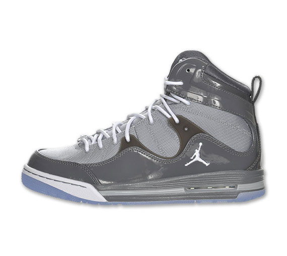 kapok tilbehør ubetalt Jordan Flight TR '97 - March 2011 Releases | Available - SneakerNews.com