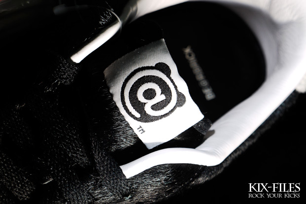 Medicom Toy Nike Air Force 1 Bearbrick Black 2