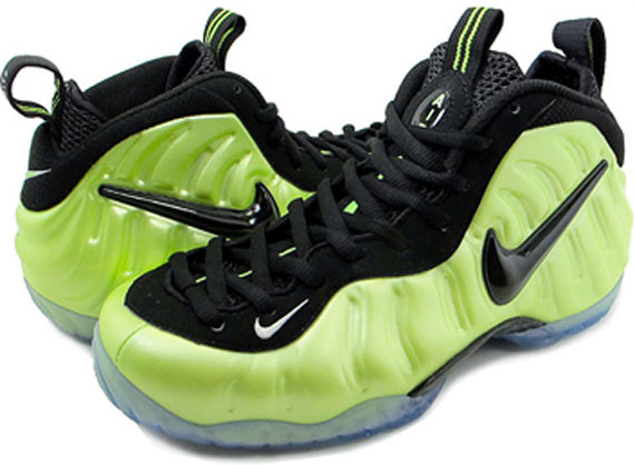 Nike Air Foamposite Pro Pine Green (USED) Size 9.5 – THE SNEAKER