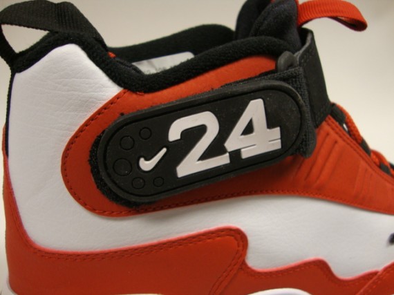 Nike Air Griffey Max 1 'Cincinnati' - Available Early