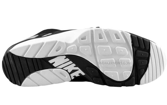 Nike Air Trainer Huarache Black White Eastbay Available 05