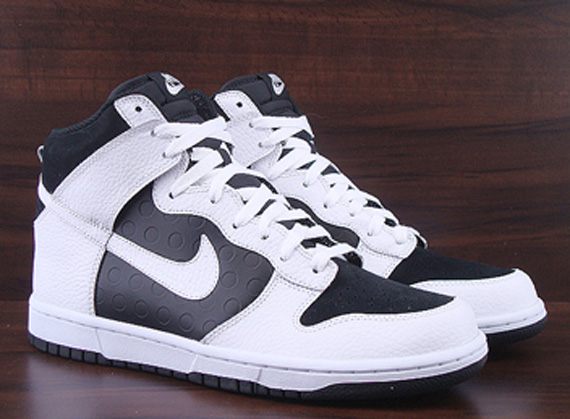 Nike Dunk High Be True White Black 95soleman 01