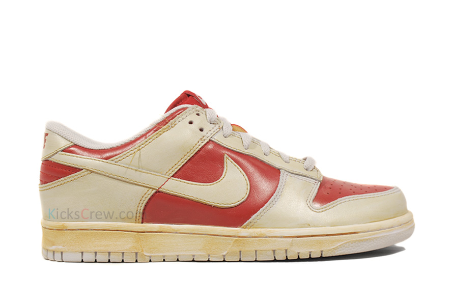 nike-dunk-low-vintage-pack-varsity-red-neutral-grey-1 Nike Dunk Low Vintage Pack Varsity Red Neutral Grey 1