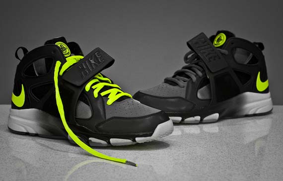 Nike huarache 2011 basketball sale