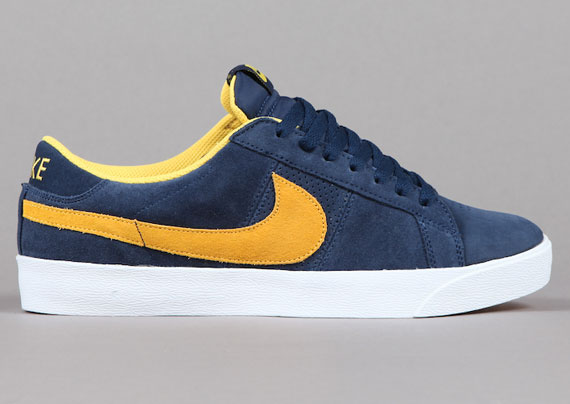 nike sb blazer low cs