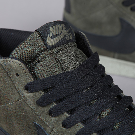 Nike Sb Blazer Mid Bog Green Black March 2011 07