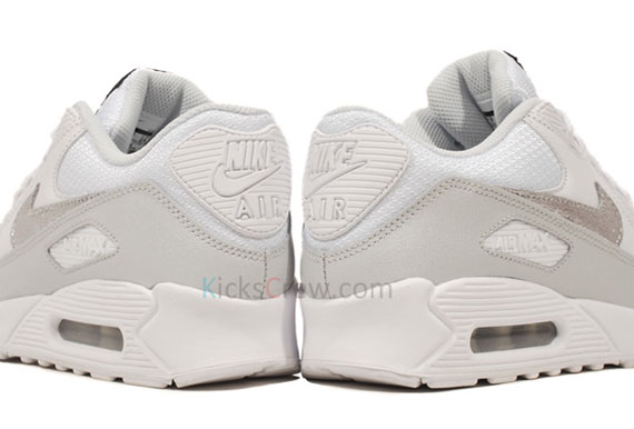 Nike WMNS Air Max 90 – White – Metallic Platinum